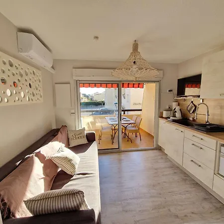 2 Pieces Avec Terrasse Et Parking - Fr-1-387-218 Appartement Marseillan (Herault)