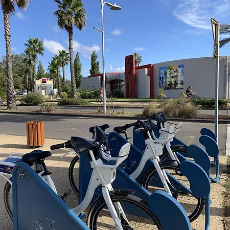 2 Pieces Avec Terrasse Et Parking - Fr-1-387-218 Marseillan (Herault)